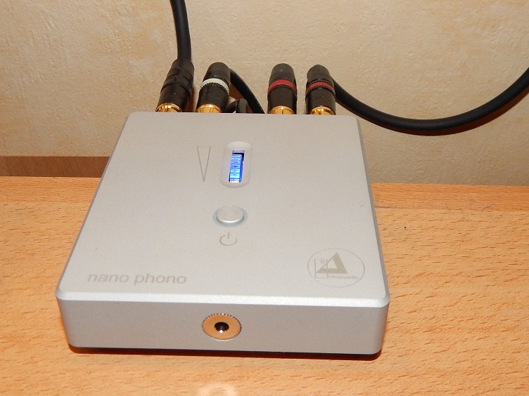 clearaudio_nano_phono_v2.jpg