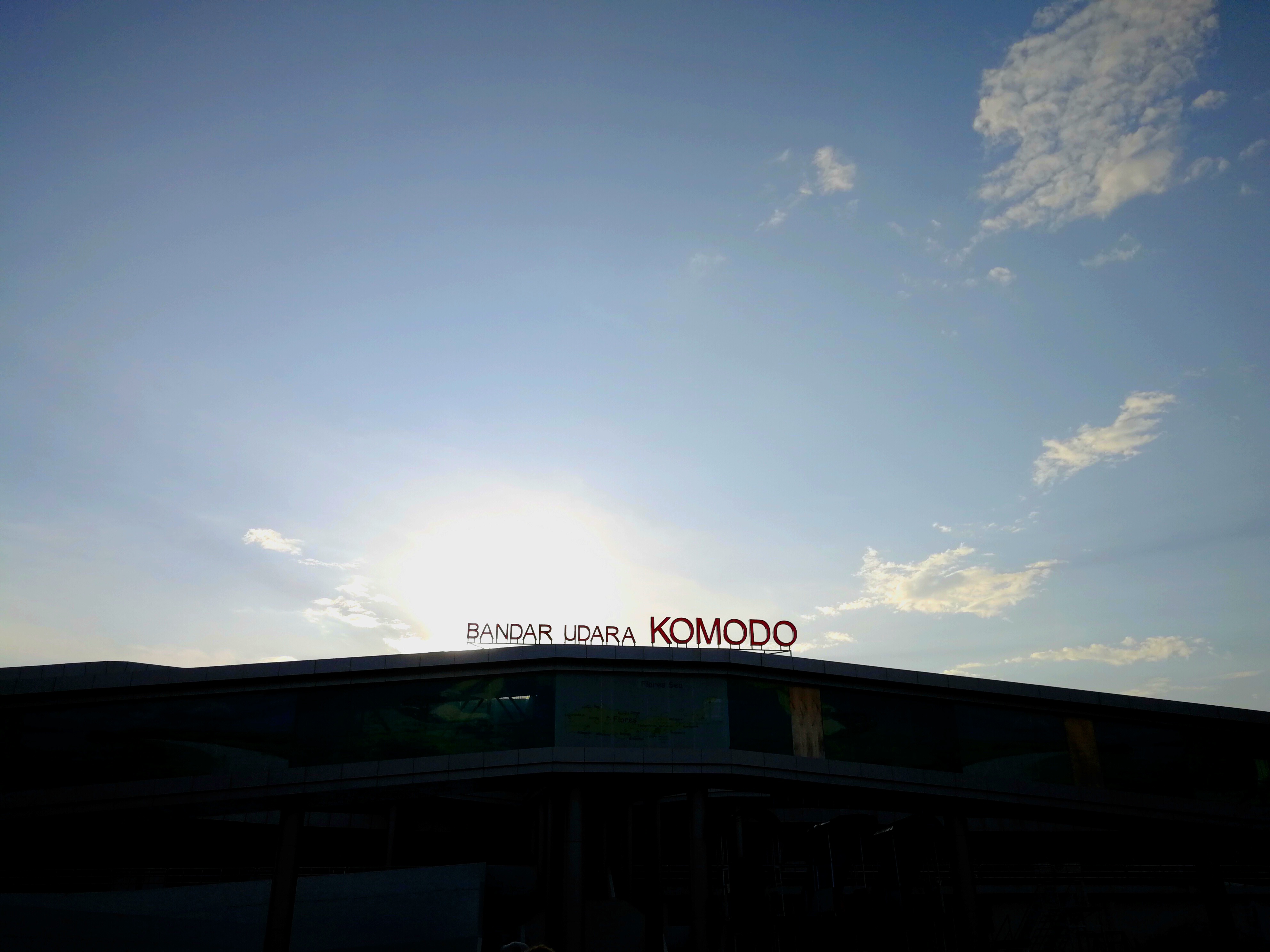 Komodo Airport (Flores - Labuan Bajo)
