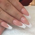 #nails #nailart #frenchnails #prettynails #beautynails #nail #naildesign #naildesigns #frenchdesign