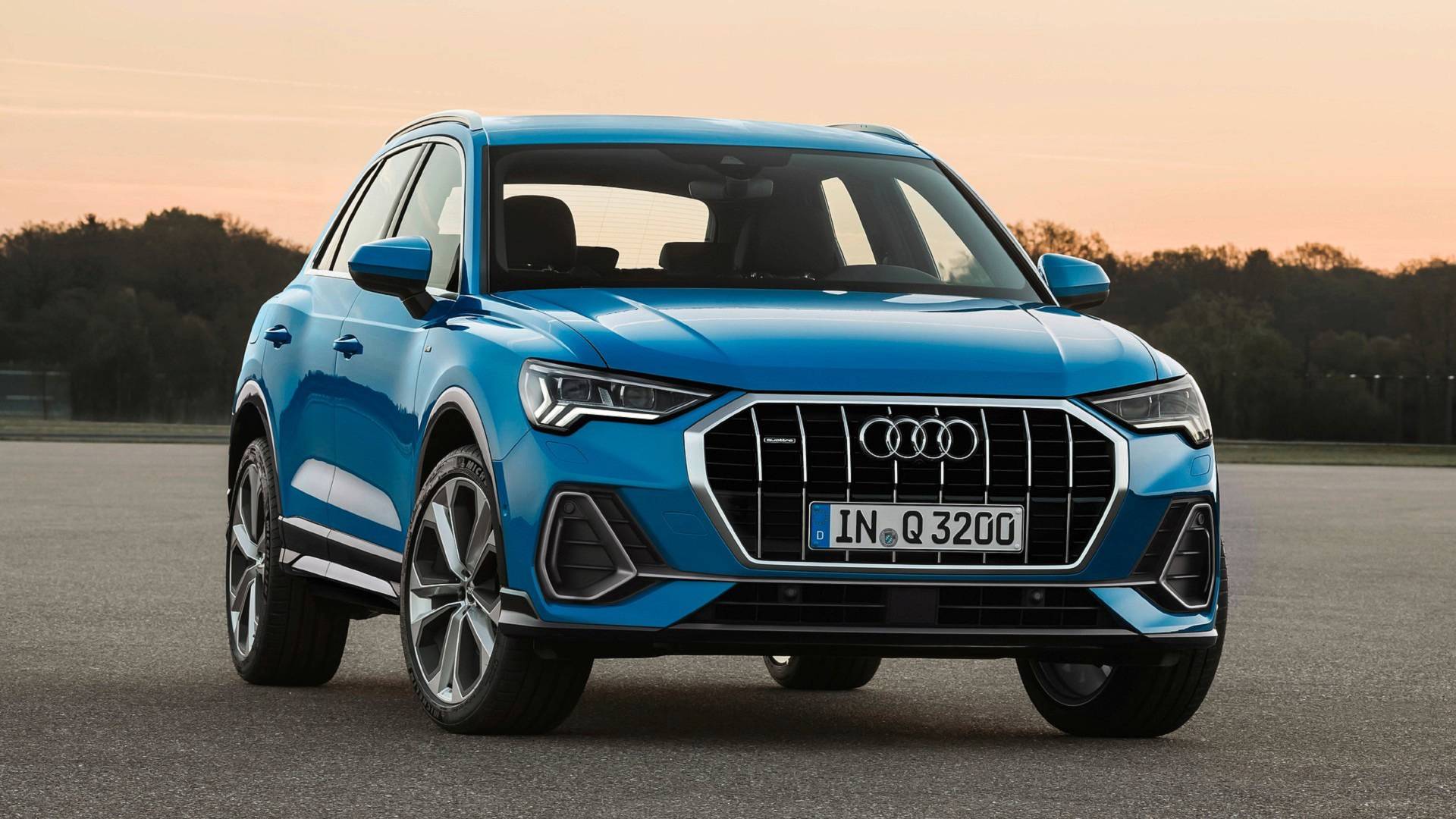 2019-audi-q3-is-bigger-more-high-tech-and-packs-up-to-230-hp-127358_1.jpg