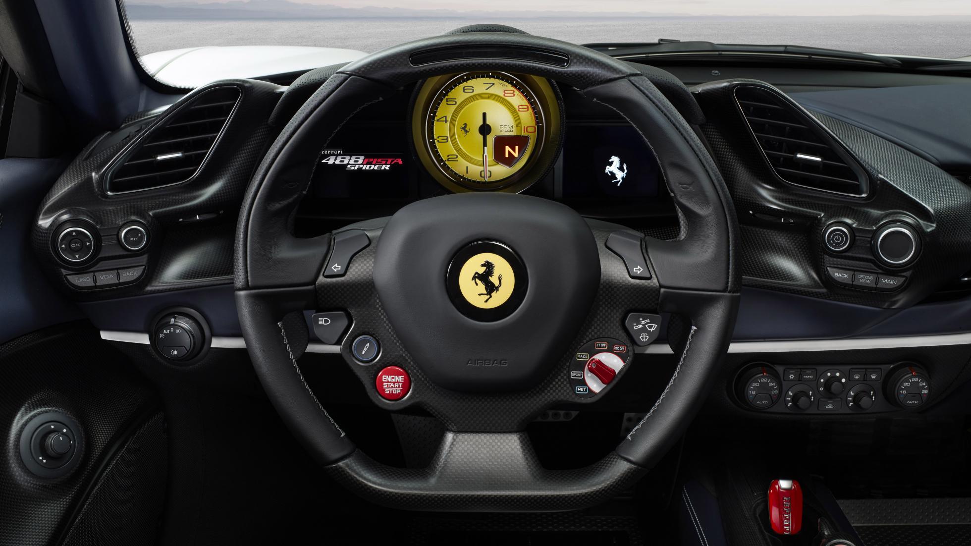 7_ferrari_pista_spider_interior.jpg