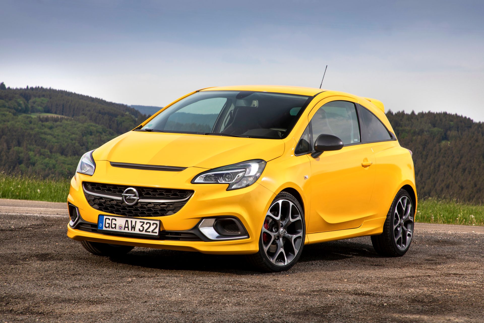 opel-corsa-gsi-503375_0.jpg