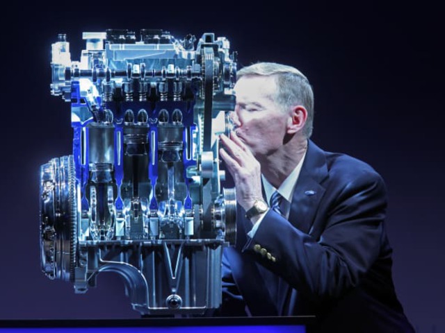 A sikertörténet folytatódik: a Ford 1,0 literes EcoBoost motorja egyre népszerűbb és egyre takarékosabb