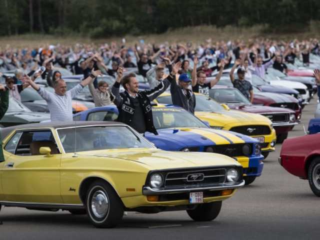 Új világrekord: az eddigi legnagyobb Mustang-találkozón 1326 autó gyűlt össze Európa minden szegletéből Belgiumban