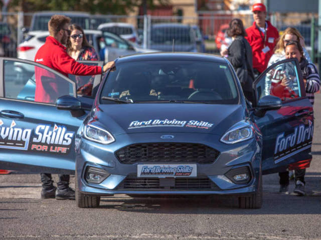 Ismét sikeres hétvégét zárt a Ford fiatal autósoknak szóló ingyenes képzése, a Ford Driving Skills for Life program