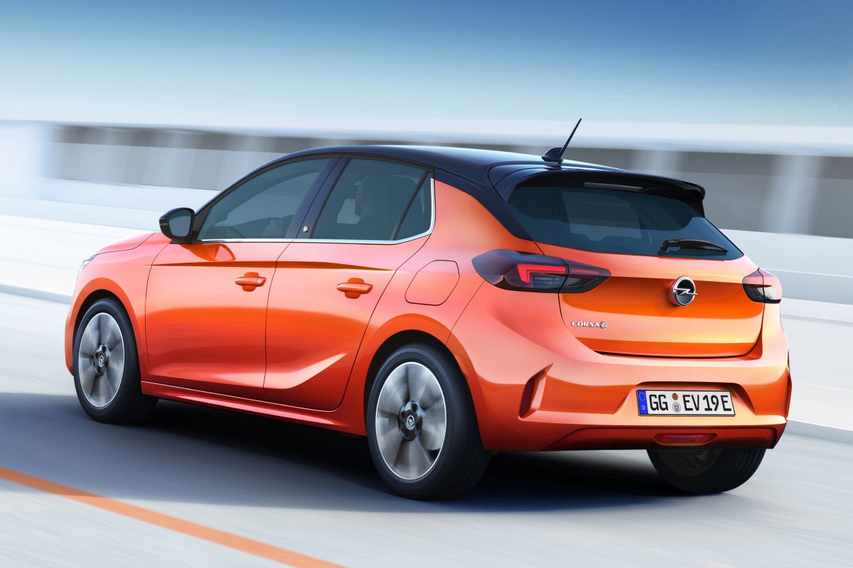 opel-corsa-e-hatul4.jpg