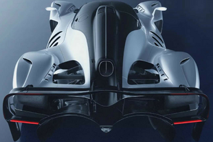 Íme, a Red Bull első nem (de majdnem) F1-es sportkocsija