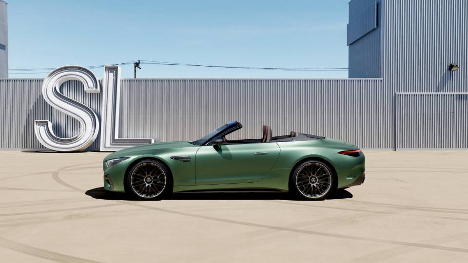 mercedes_amg_sl_63_s_e_performance_4.jpg