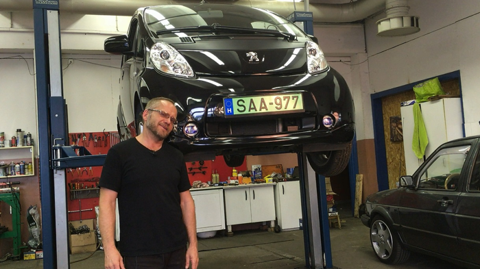 Ampernepper: egyszerű szerelő rá se nézhet a villanyautóra?