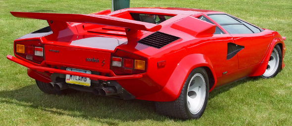 countach-rear-wing.jpg