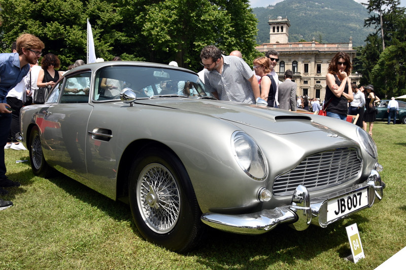 1964 Aston Martin DB5 James Bond car