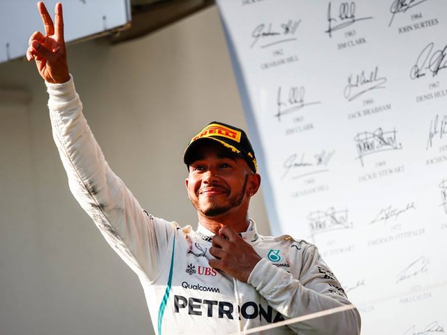 Lewis Hamilton győzött a Magyar nagydíjon