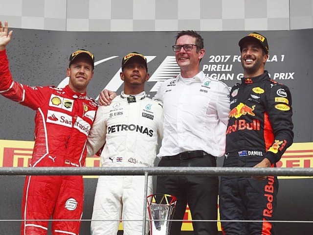 Hamilton győzelem Belgiumban