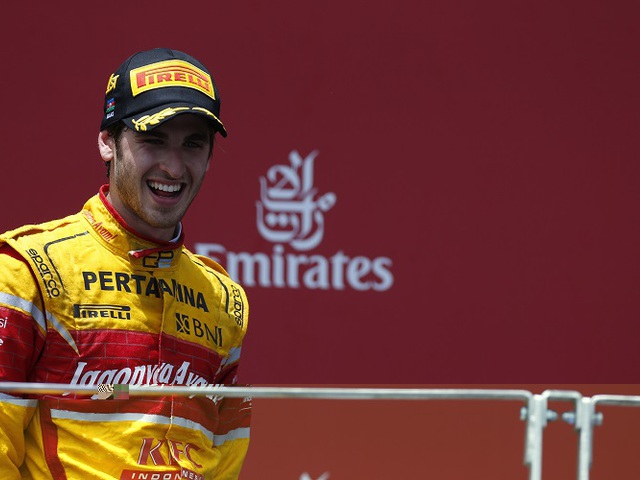 Giovinazzi a Ferrarinál, új olasz versenyző az F1-ben?