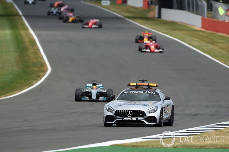 f1-british-gp-2017-safety-car-leads-the-field.jpg