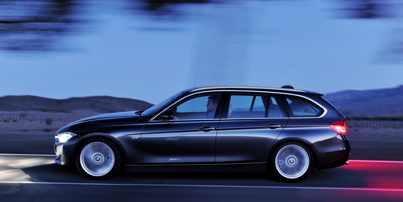 5_bmw-3-series_touring-2013-1600-35_1.jpg