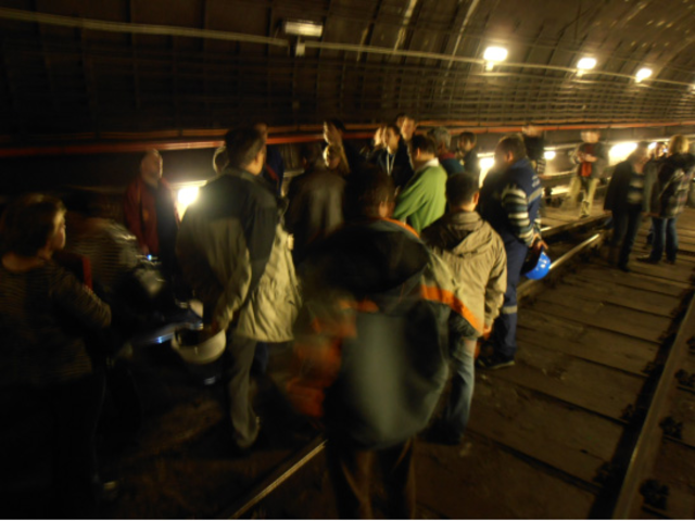 Sétálóutcává alakítják a hármas metrót