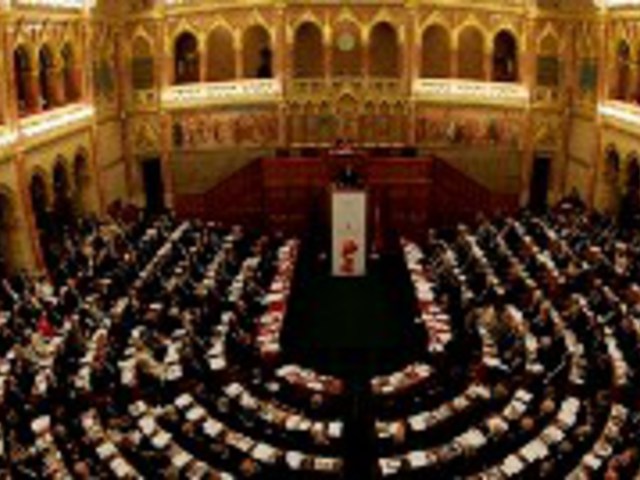 Az AVM az Ifjúsági, szociális, családügyi és lakhatási bizottság ülésén - beszámoló