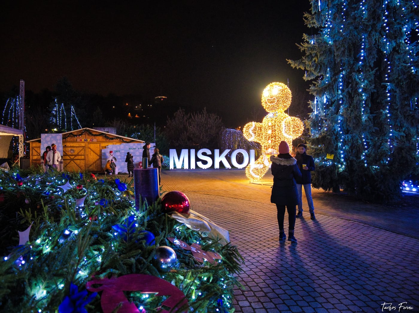 miskolc-advent-karacsony-villamos8-csodalatosmagyarorszag.jpg