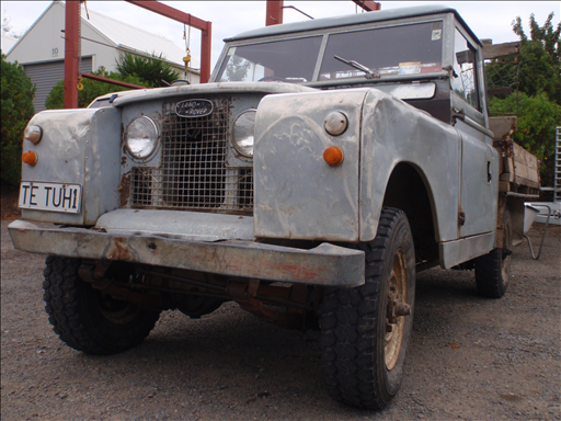 Land Rover Series II, 1959-resized.JPG