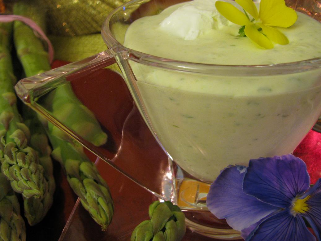 mousse di mascarpone e asparagi di altedo.jpg