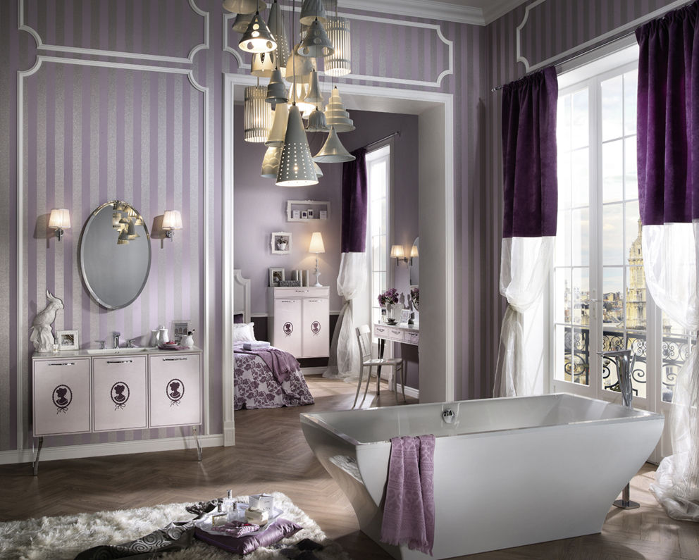 classic-high-gloss-lacquer-bathroom-52004-1532297.jpg