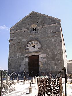 250px-IMG_0043_Pieve_di_San_Giovanni_Campiglia_Marittima.JPG