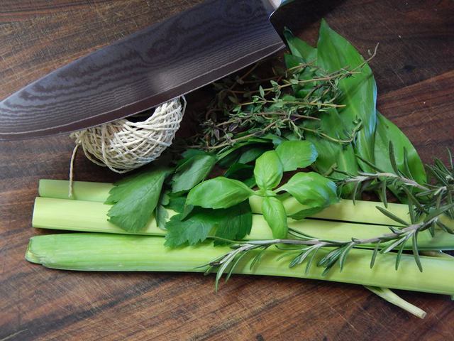 Zöldfűszer bouquet