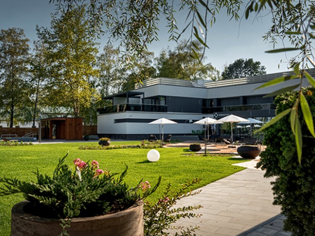 ZSANNA HOTEL BLOGJA: „Végét járom-keltem”