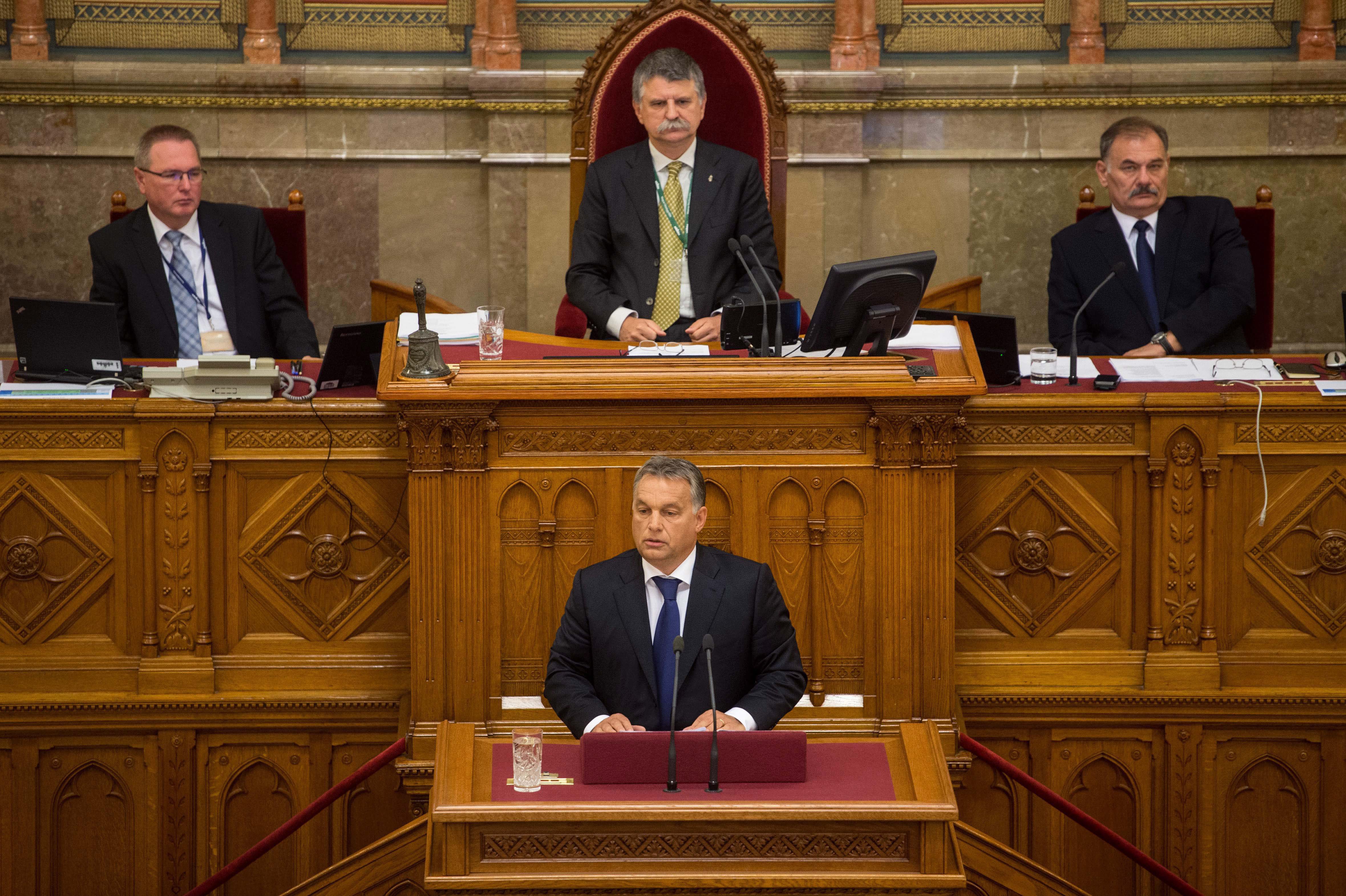 20150921kover-laszlo-orban-viktor.jpg