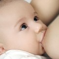 Az anyatej és a szoptatás előnyei