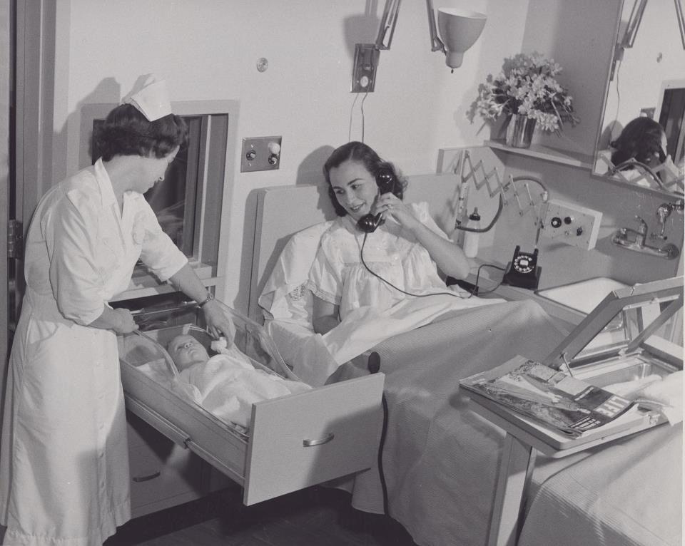 1953 baba a fiokban.jpg