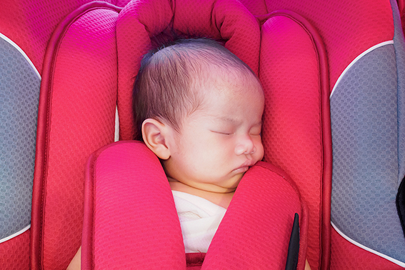 newborn-baby-sit-car-seat-safety.jpg