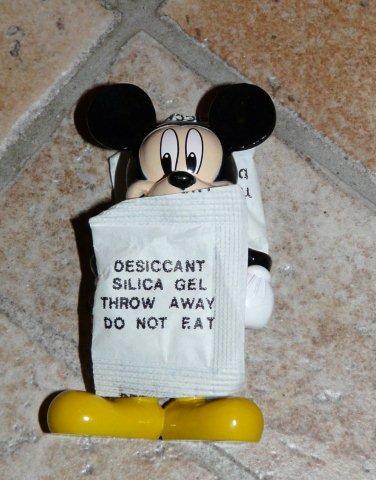 mickeyloloalszik (2).jpg