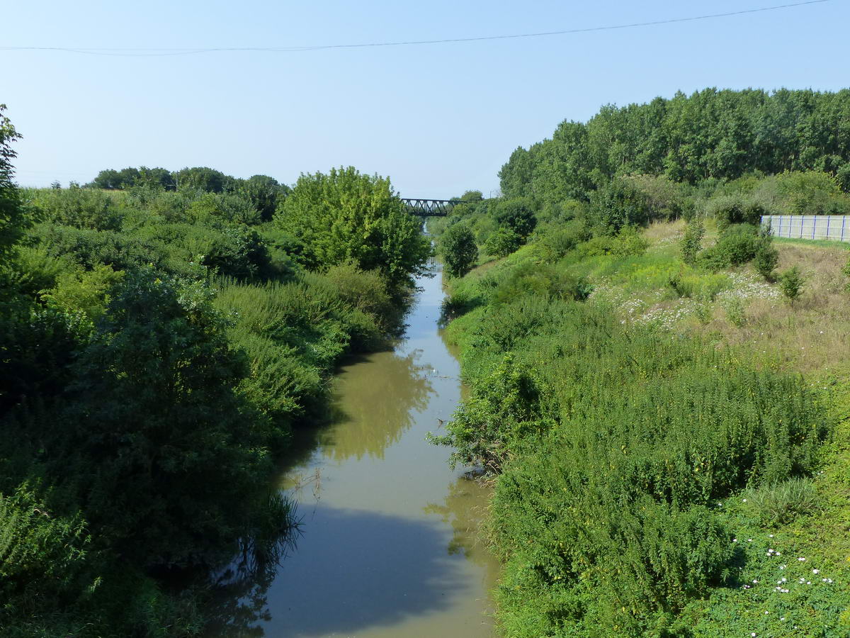 Dombóvár határában kereszteztem a Kapos-patakot