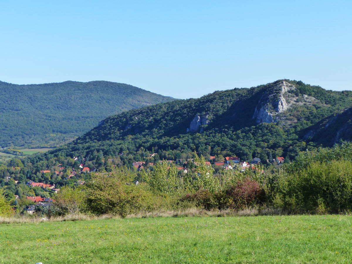 Az Oszoly sziklás csúcsa közelebbről