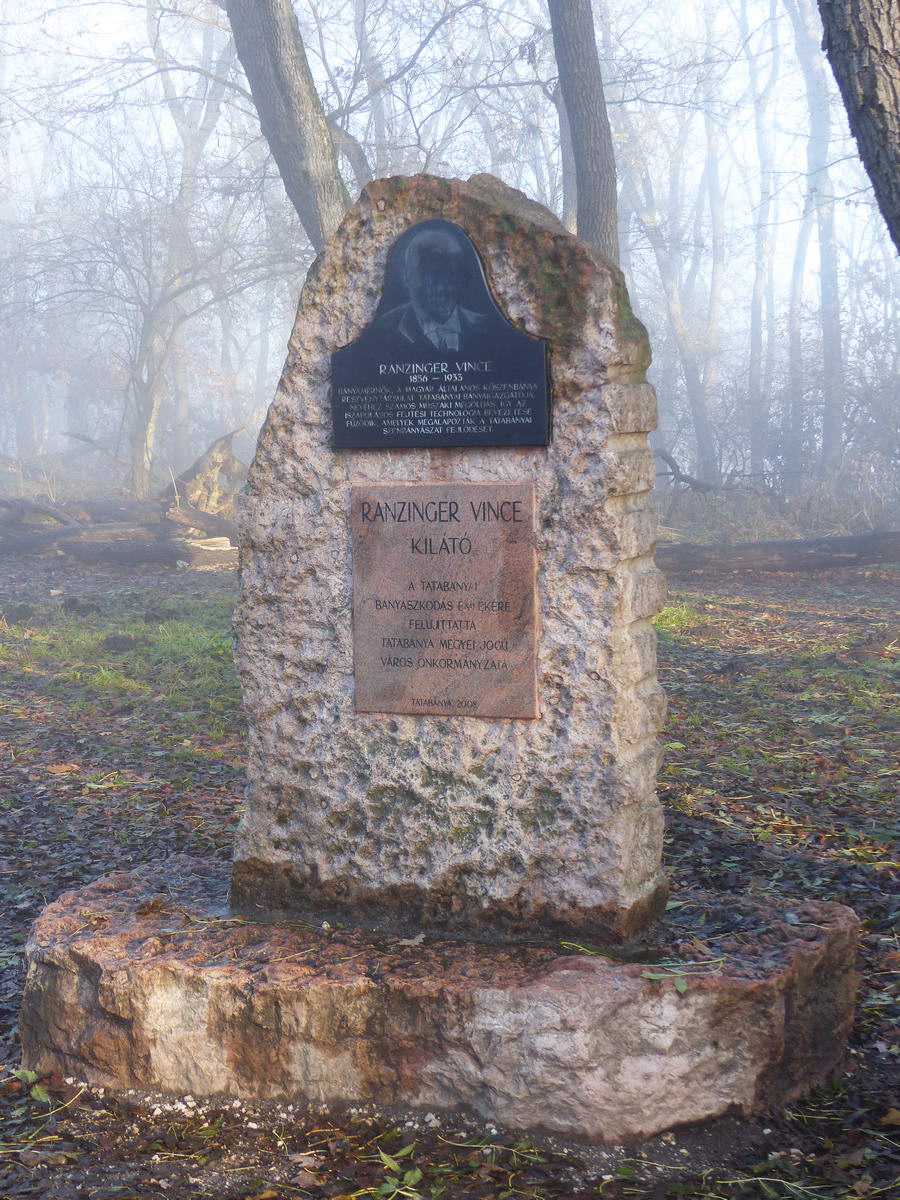 A torony tövében áll a névadó emlékét őrző kő