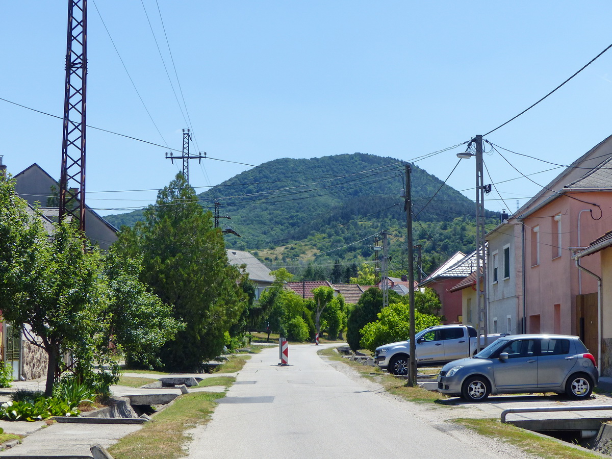 Indulás a Nagy-Gete felé. Ebből az irányból meg kell szenvedni a csúcsra vezető meredek kaptatóval.