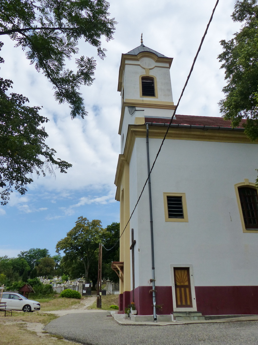 Megérkeztem a római katolikus templomhoz