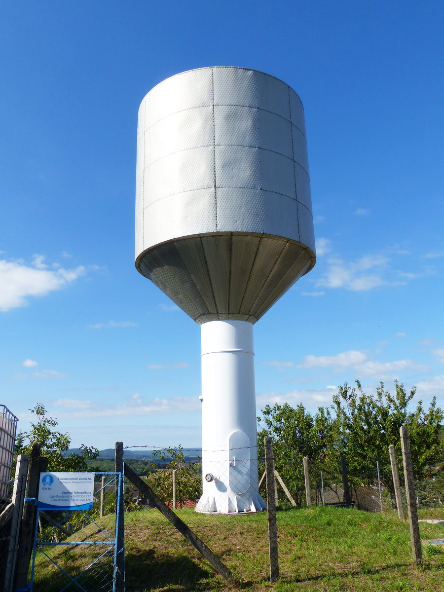 Törpe víztorony a Pollus-hegyen