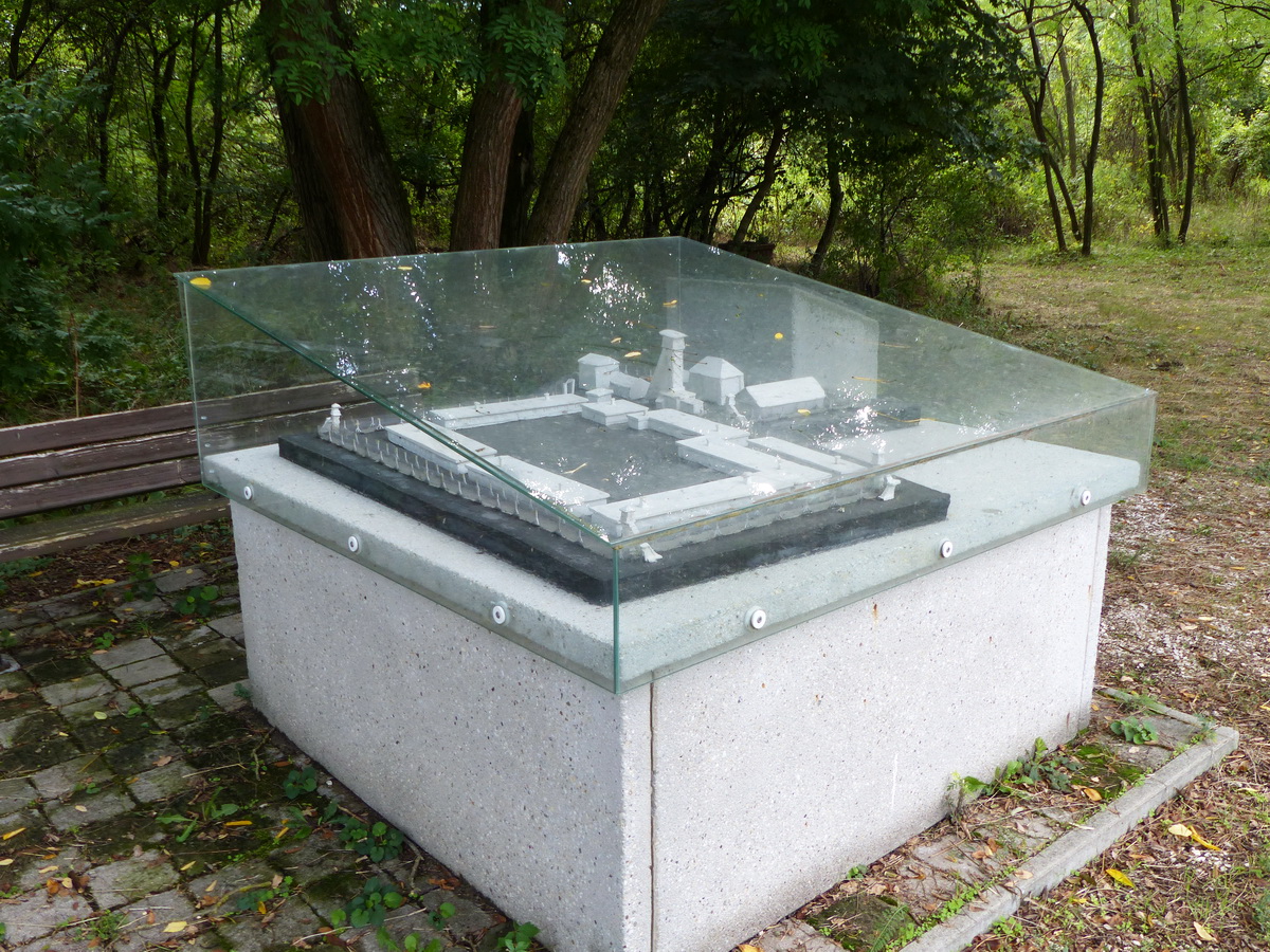 A bánya és a munkatábor makettje