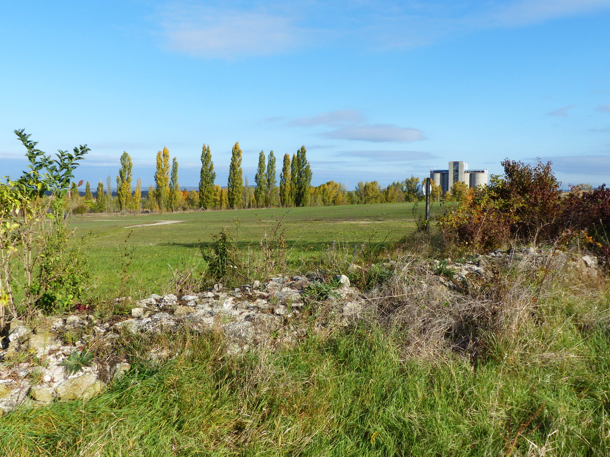 Talán térmagasságig állhatnak a romos falak