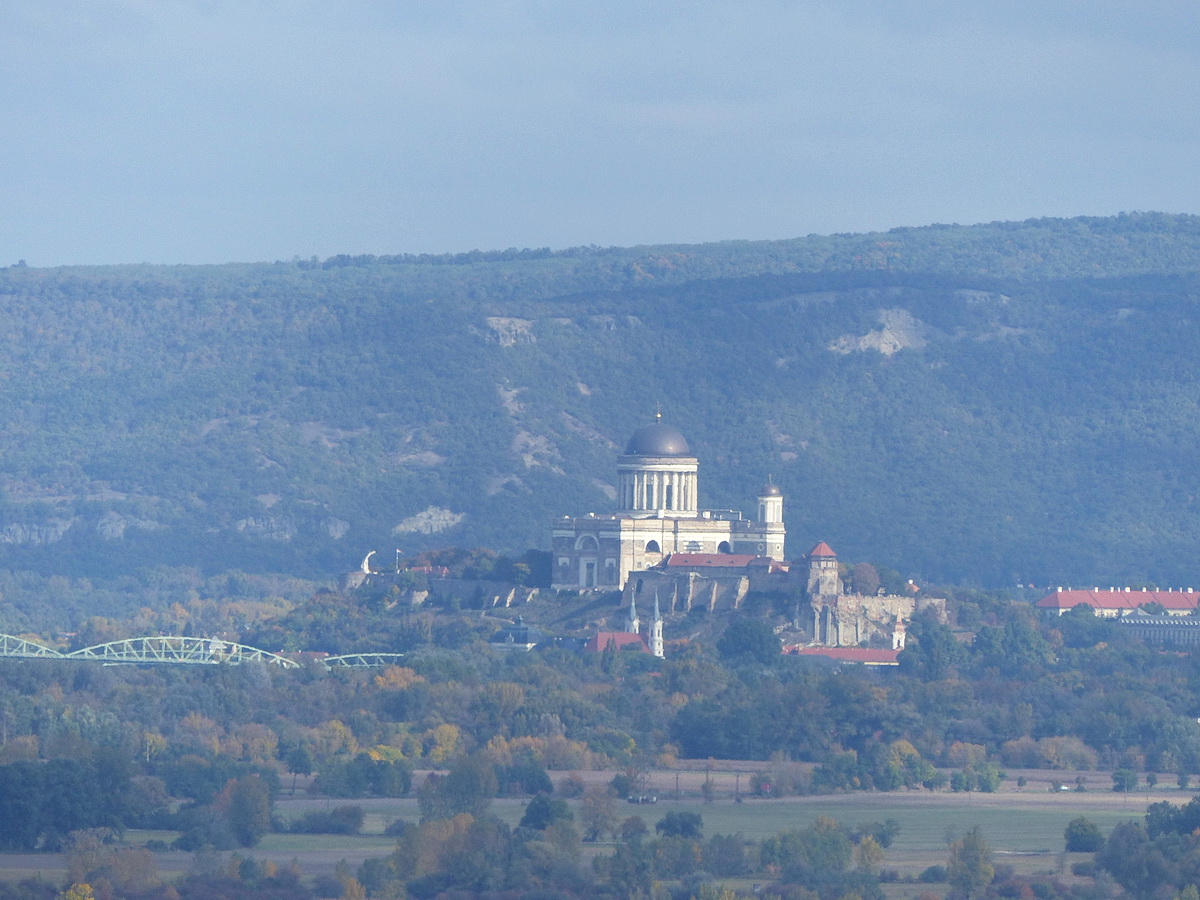 Kihasználtam a ritka pillanatot és lefényképeztem a napfényben fürdő Bazilikát