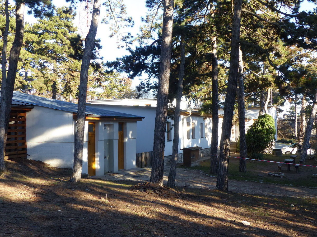 Pár éve készült el a volt Pilótacentrum területén a Guckler Károly turistaház