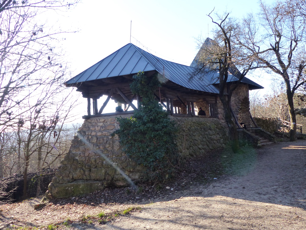 Felkapaszkodtam a Látó-hegyre az Árpád kilátóhoz