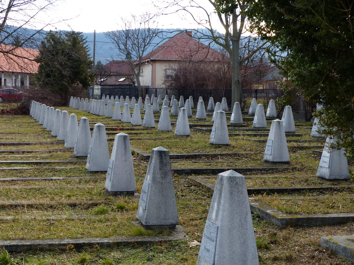 Szovjet katonai temető Piliscséven