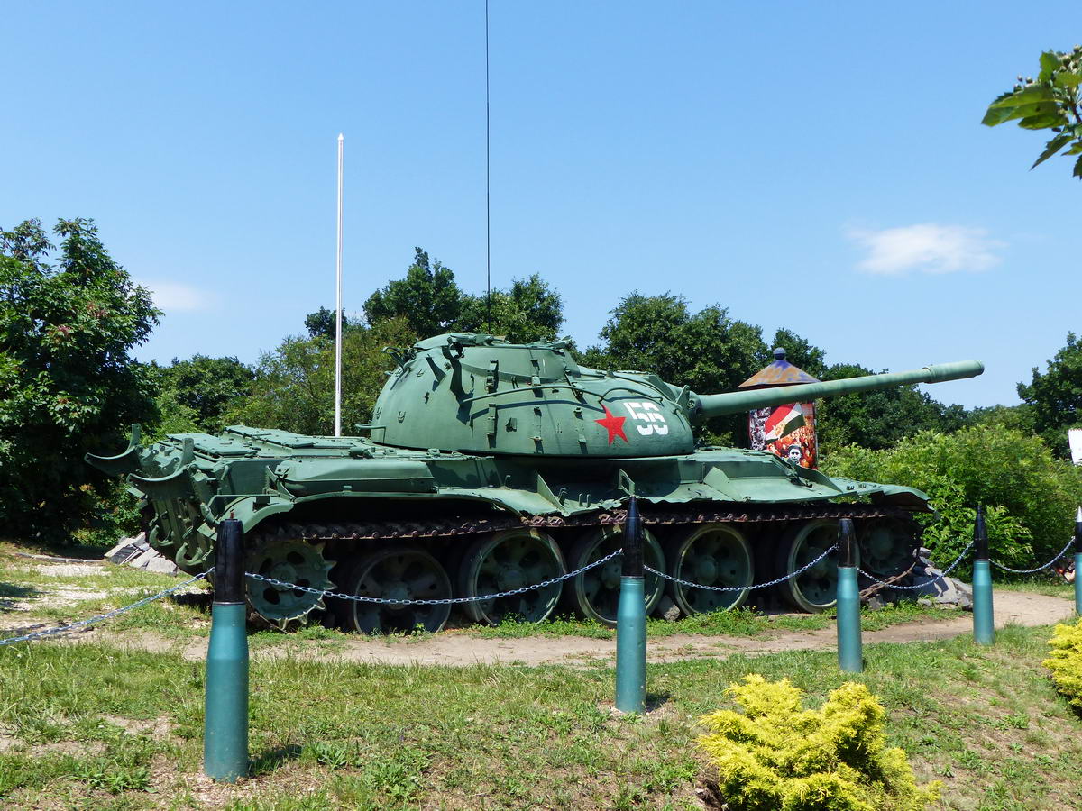 Kiöregedett tank a Katonai Emlékparkban