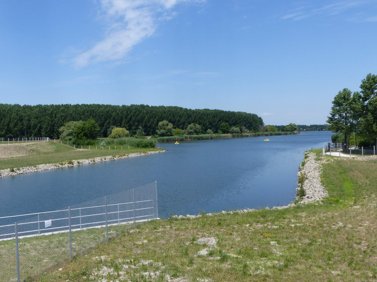 Kilátás az erőműtől a Ráckevei-Duna végére