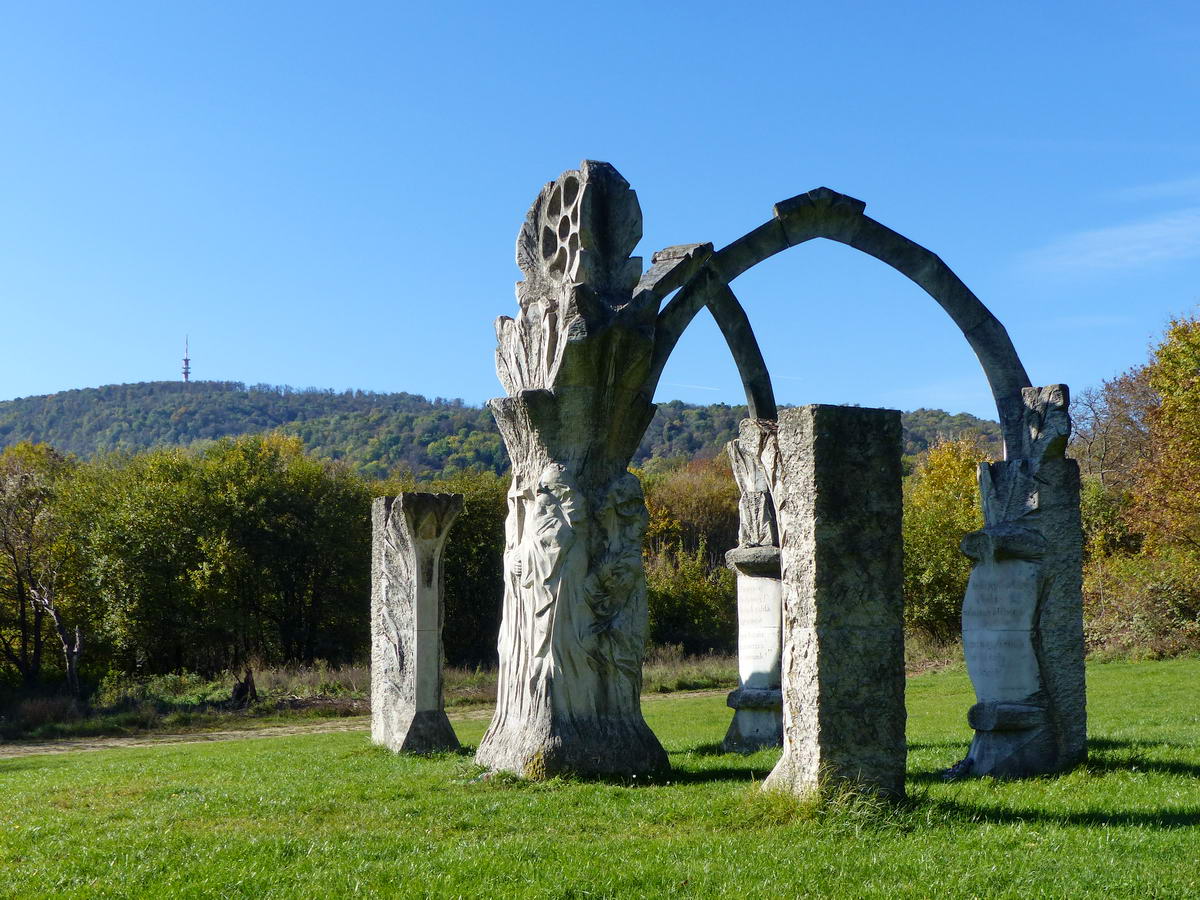 Pusztamarót, a törökök elleni csata emlékműve