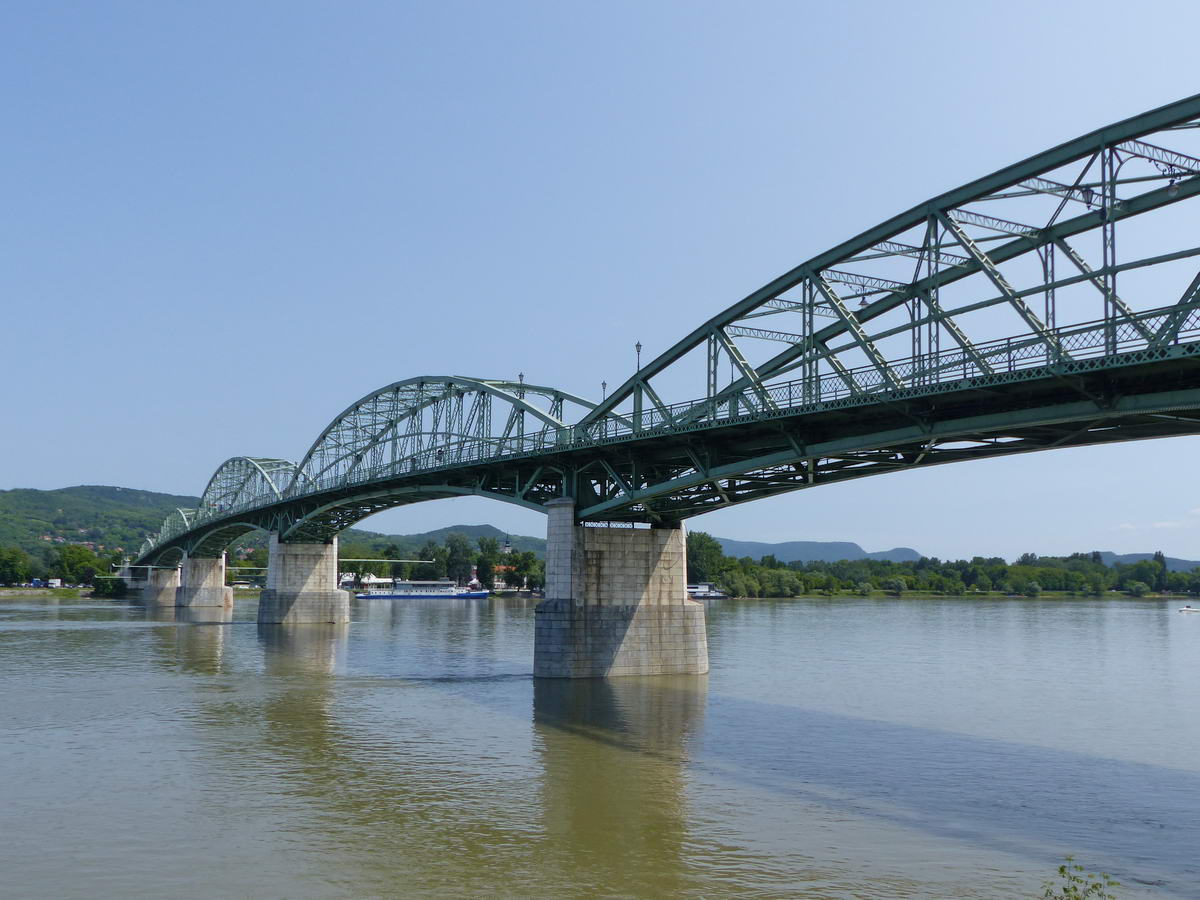 A híd már a szlovák oldalról nézve